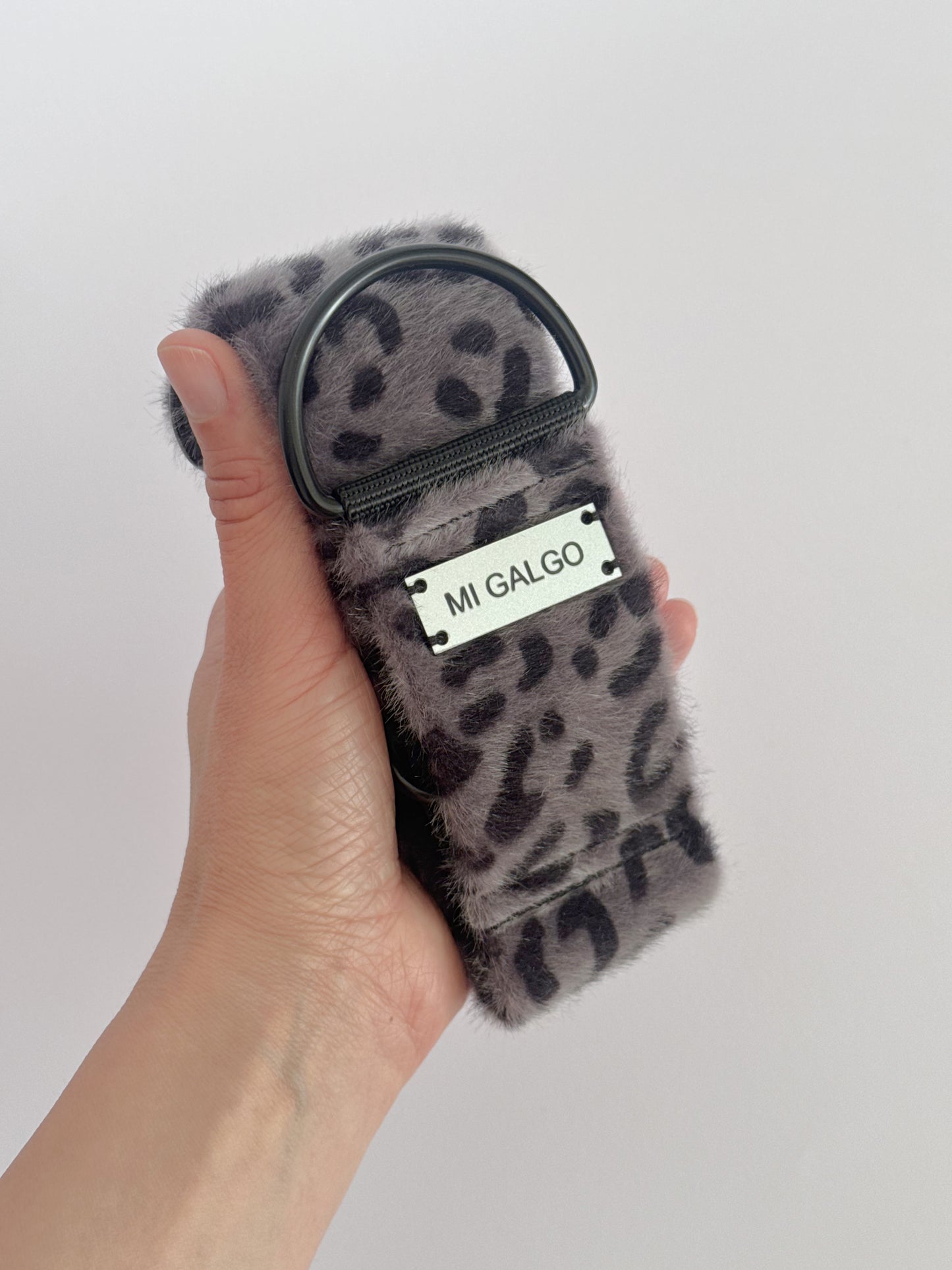Grey Leo Fur